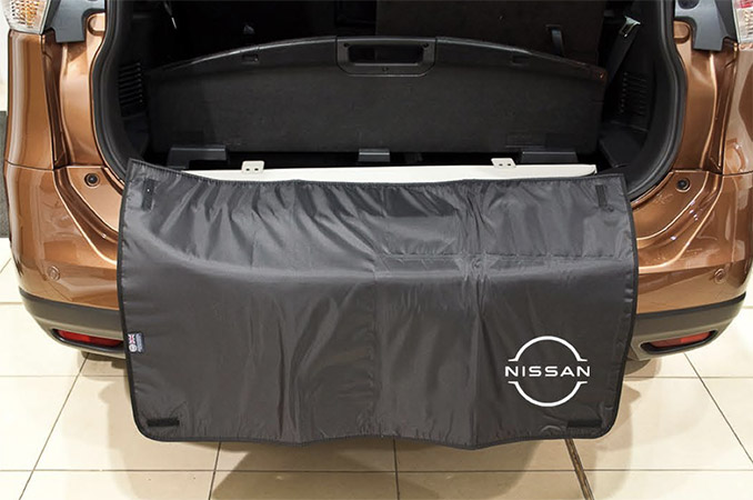 Nissan Boot light cover